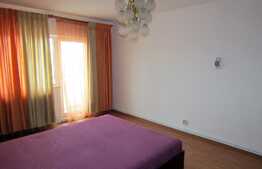 Apartament 3 camere, 75 mp, parcare , zona Golden Tulip