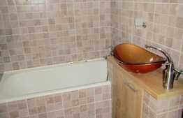 Apartament 4 camere, 72 mp, parcare, zona Casa Radio