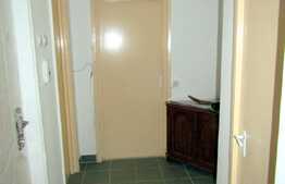 Apartament 4 camere, 72 mp, parcare, zona Casa Radio