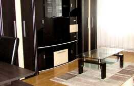 Apartament 2 camere, decomandat, zona strazii Tasnad