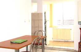 Apartament 2 camere, decomandat, zona strazii Tasnad