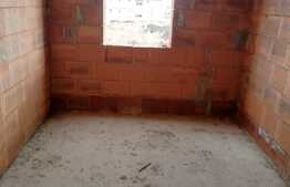 Casa de vanzare, 190 mp, 630 mp teren, front 17 ml, zona Iulius Mall