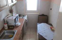 De vanzare apartament 2 camere, decomandate, 41 mp, zona Minerva