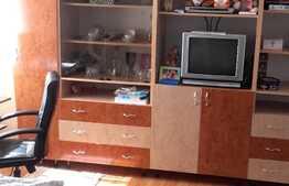 Casa de vanzare,120 mp utili, teren de 300 mp, front 14 ml, zona Parcul Central