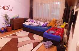 2 camere spatioase, decomandate, 58 mp! Gradina de 70 mp! Zona strazii Stejarului!