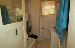 Apartament 2 camere, 58.5 mp, decomandat, terasa 16 mp, boxa, zona Oncos