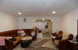 De inchiriat casa, 80 mp, teren 50 mp, front 12 ml, zona Autogara Beta