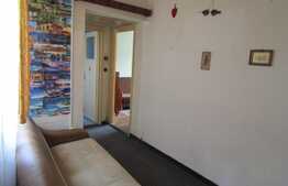 Apartament 3 camere, 70 mp, boxa, zona strazii Bucium