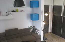 Apartament 2 camere, 54 mp, decomandat, zona Coloane