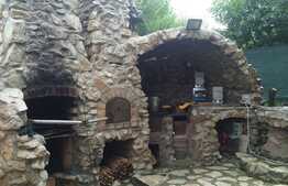 Casa individuala de 60 mp, teren de 1050 mp! Zona Terra!