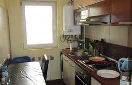 Apartament 2 camere, 40 mp, parcare, zona VIVO!
