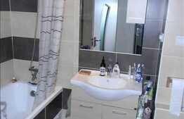 Apartament 2 camere, zona Alverna!