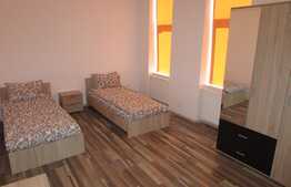 Apartament 4 camere, 105 mp, mobilat modern, zona Centrala