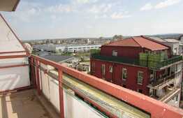 Apartament 3 camere, 68 mp, decomandat, parcare, zona strazii Siretului