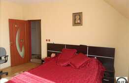 Vanzare 3 camere, 76 mp, zona accesibila, garaj! A.C! Mobilat modern!