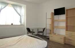 Apartament 2 camere, decomandat, prima inchiriere, zona Sora 