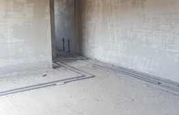 Apartament cu 2 camere, 56 mp, semifinisat! Zona strazii Eroilor!