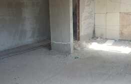 Apartament cu 2 camere, 56 mp, semifinisat! Zona strazii Eroilor!