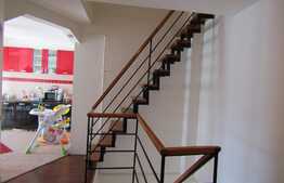 Apartament la cheie, 3 camere, 91 mp, zona strazii Campului