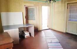 Apartament 4 camere, 96 mp, boxa, 3 locuri de parcare, zona strazii Fantanele