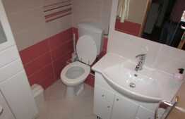 Apartament 3 camere, 70 mp, decomandat, zona Piata Cipariu