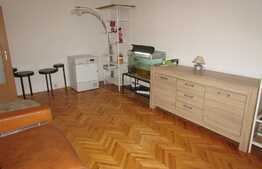 Apartament 3 camere, 70 mp, decomandat, zona Piata Cipariu