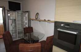 Apartament 3 camere, 70 mp, decomandat, zona Piata Cipariu