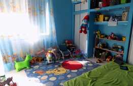 2 camere, 62 mp, balcon de 7 mp! Loc de parcare cu CF! Zona strazii Stadionului!