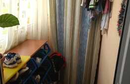 De vanzare apartament 2 camere, 52 mp, boxa, zona Piata Flora