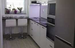 Apartament 3 camere, 55 mp, parcare,imobil nou, zona FSEGA