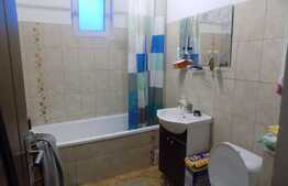 De vanzare garsoniera decomandata, 37 mp, balcon, zona strazii Porii!