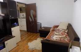 De vanzare garsoniera decomandata, 37 mp, balcon, zona strazii Porii!