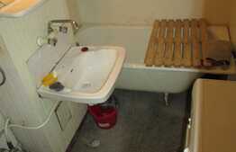 Apartament 2 camere decomandate, 43 mp, zona strazii Mehedinti