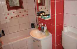 2 camere, decomandat, aproape de mijloace de transport, zona Calea Floresti