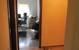 De vanzare apartament 3 camere, 76 mp, boxa, zona strazii Scortarilor