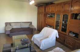 De vanzare apartament 3 camere, 76 mp, boxa, zona strazii Scortarilor