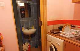 2 apartamente intr-un imobil, 35 mp, zona Piata Mihai Viteazu