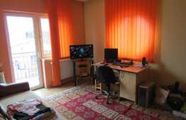 Duplex de vanzare, 180 mp, 188 mp teren, zona linistita