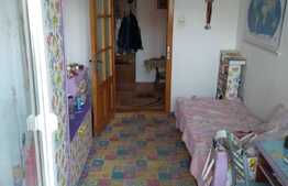 Apartament 3 camere, 63 mp, parcare, boxa, zona strazii Izlazului