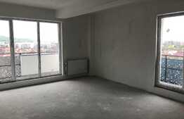 De vanzare apartament 2 camere, 44 mp, terasa, garaj, zona Panemar