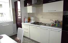 2 camere decomandate, 50 mp, LUX! Parcare cu CF! Zona strazii Somesului!