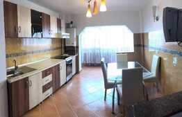 Apartament 3 camere, 89 mp, decomandat, zona Lidl