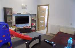 De vanzare apartament cu 3 camere, 75 mp! Zona strazii Tineretului!