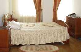 Apartament 3 camere, 90 mp, prima inchiriere, terasa 12 mp, parcare, zona Dorobantilor