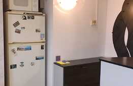 Apartament 3 camere decomandat, in zona Pietei Cipariu