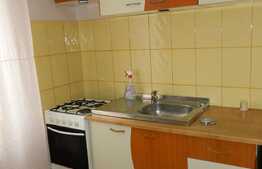 Garsoniera 42 mp, parcare, zona Garii