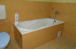 Garsoniera 42 mp, parcare, zona Garii