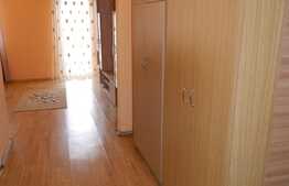 Apartament 1 camera, 49 mp, parcare, zona Garii