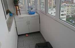 Apartament 3 camere, 70 mp, boxa, zona Big