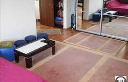 Studio 48 mp, decomandat, complet mobilat si utilat in zona Farmec